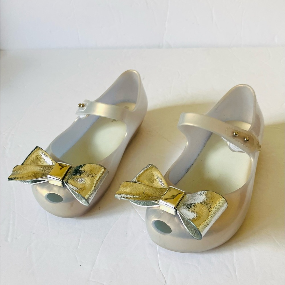 Mini Melissa Ultragirl Bow Flat Pearl Toddler Size 10